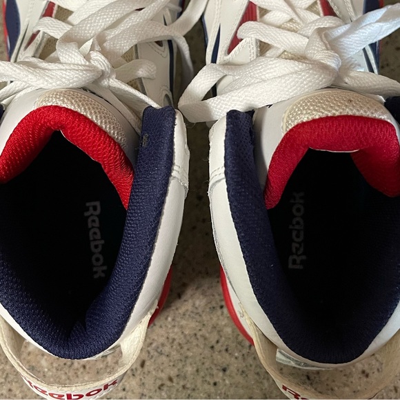 Reebok Classic Mid Men’s Sneaker OE2501 Size 9 Red White and Blue - Picture 9 of 9